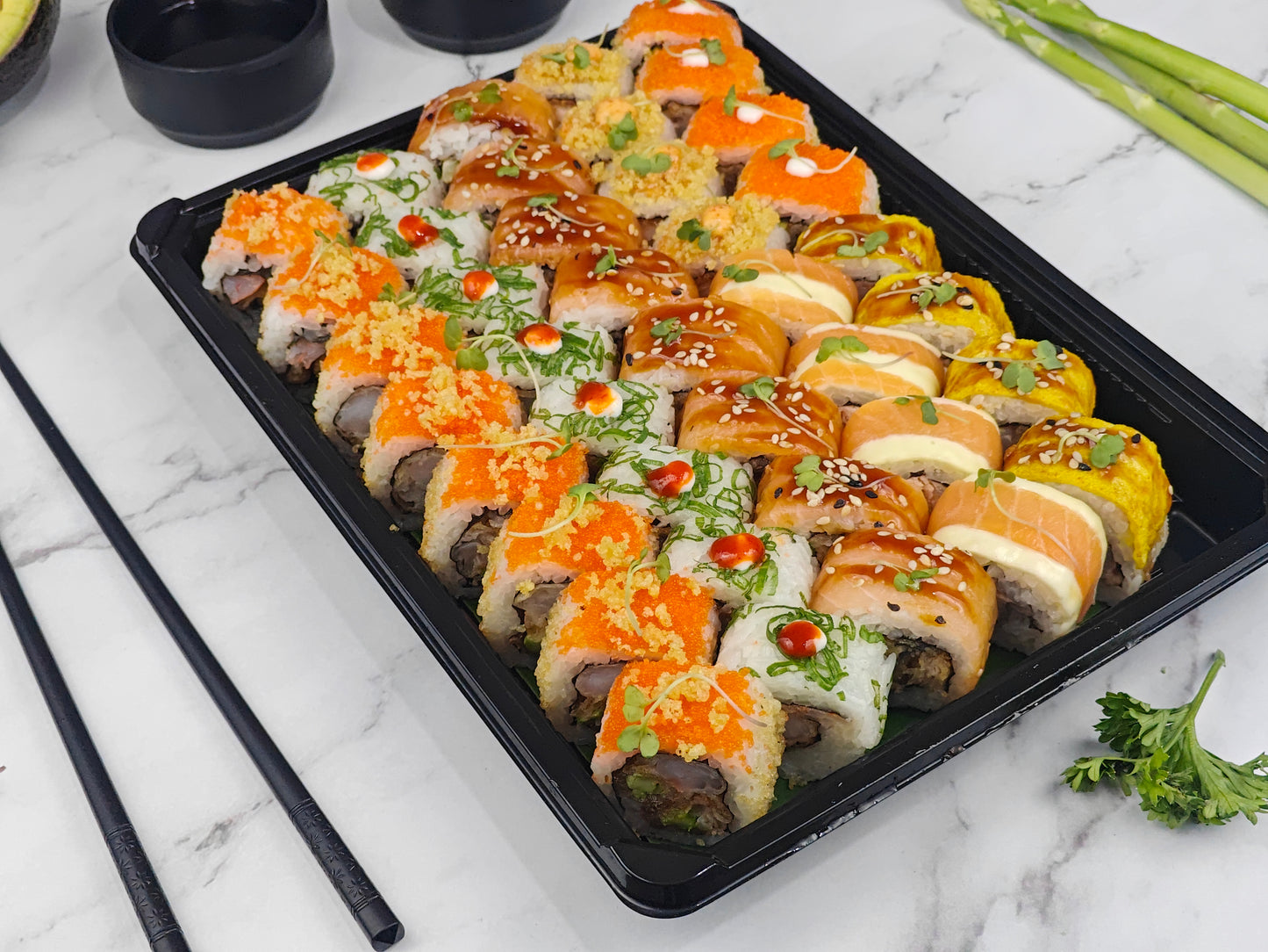 Deluxe Ebi & Sake Platter (40 Pcs)